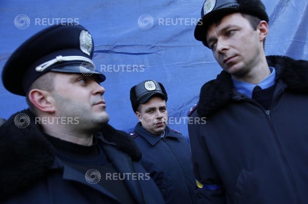 В Киев приезжают поддержавшие народ львовские милиционеры