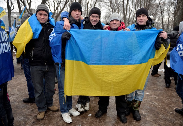 Азаров на Европейской площади. Фоторепортаж с митинга ПР в Киеве