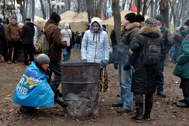 Все ради бюджета. ФотоРепортаж с митинга сторонников Партии регионов под Радой