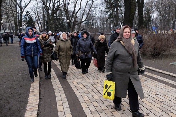 Все ради бюджета. ФотоРепортаж с митинга сторонников Партии регионов под Радой